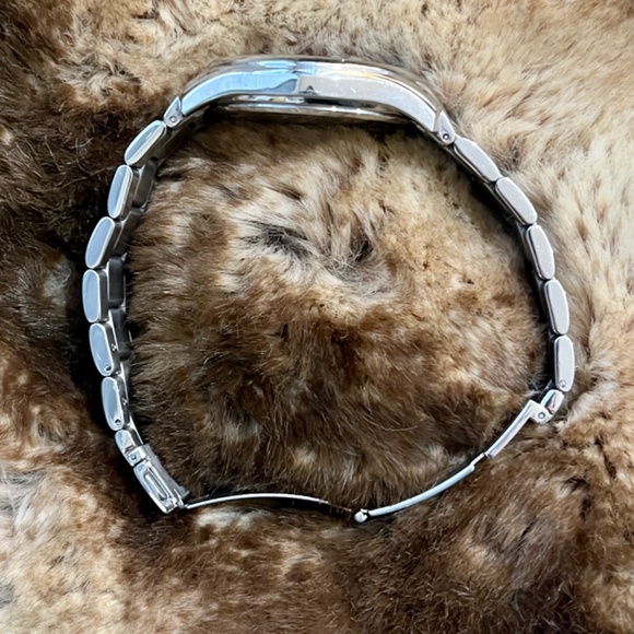 Kenneth Cole Watch KC3873 Men's Stainless Steel Watch w/ Blue Face & Multi-Dials - Picture 3 of 6